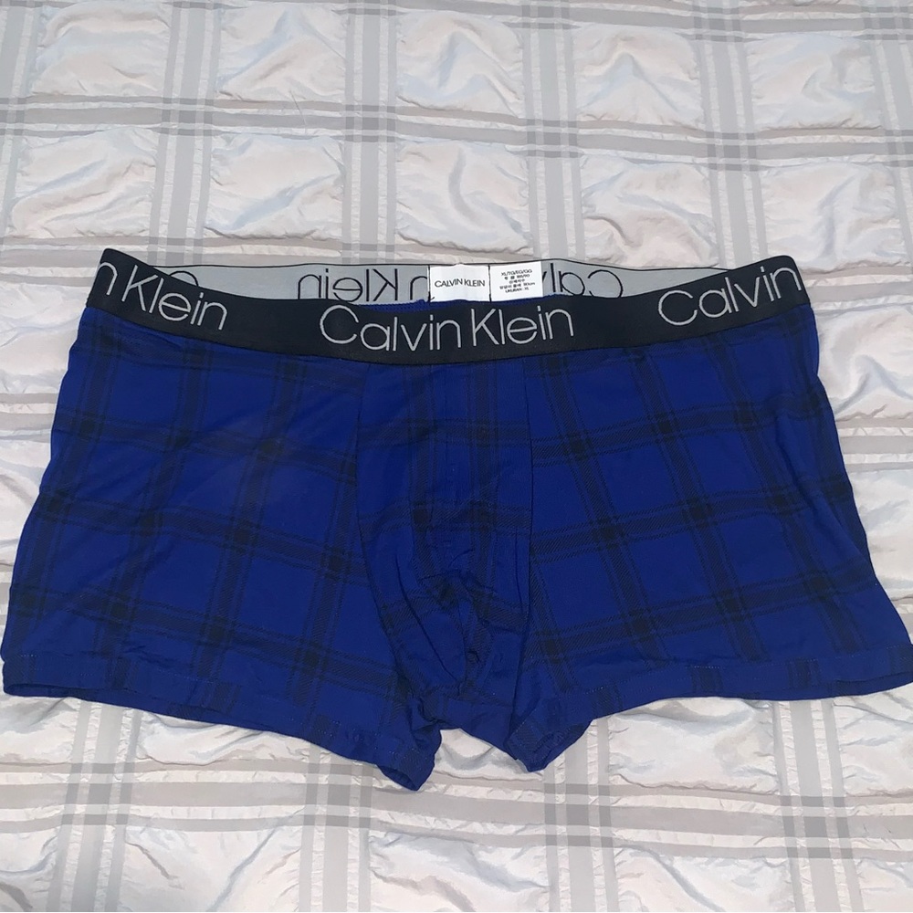 Calvin Klein Men's Blue Boxer Trunks | Blue Plaid | Men’s XL